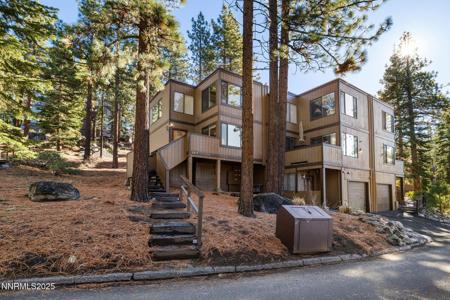 205 Clubhouse Circle