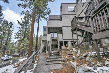 208 Clubhouse Circle