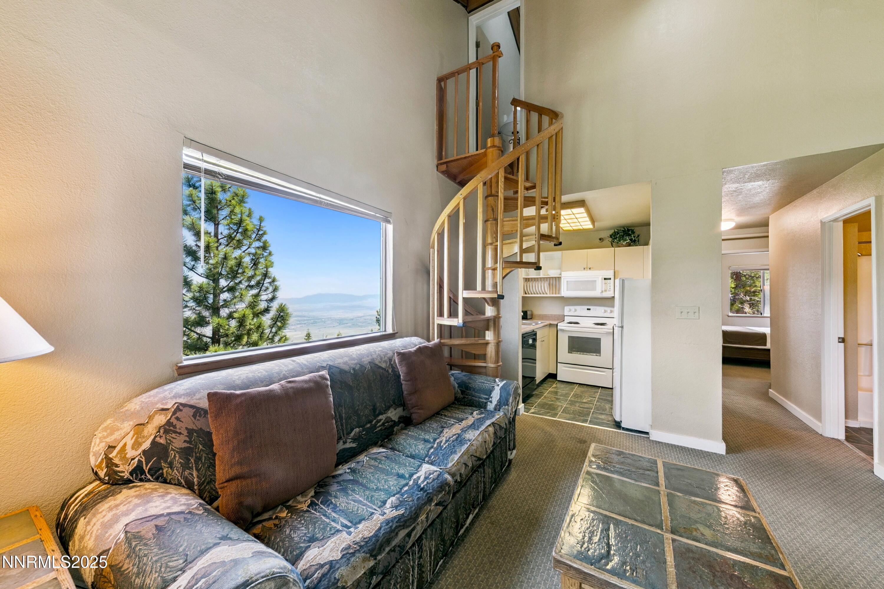 Image 3: 3 bed (4)