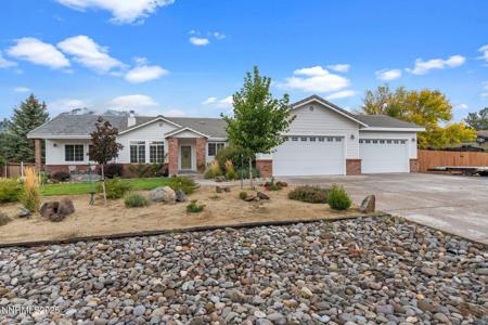 325 Old Washoe Cir