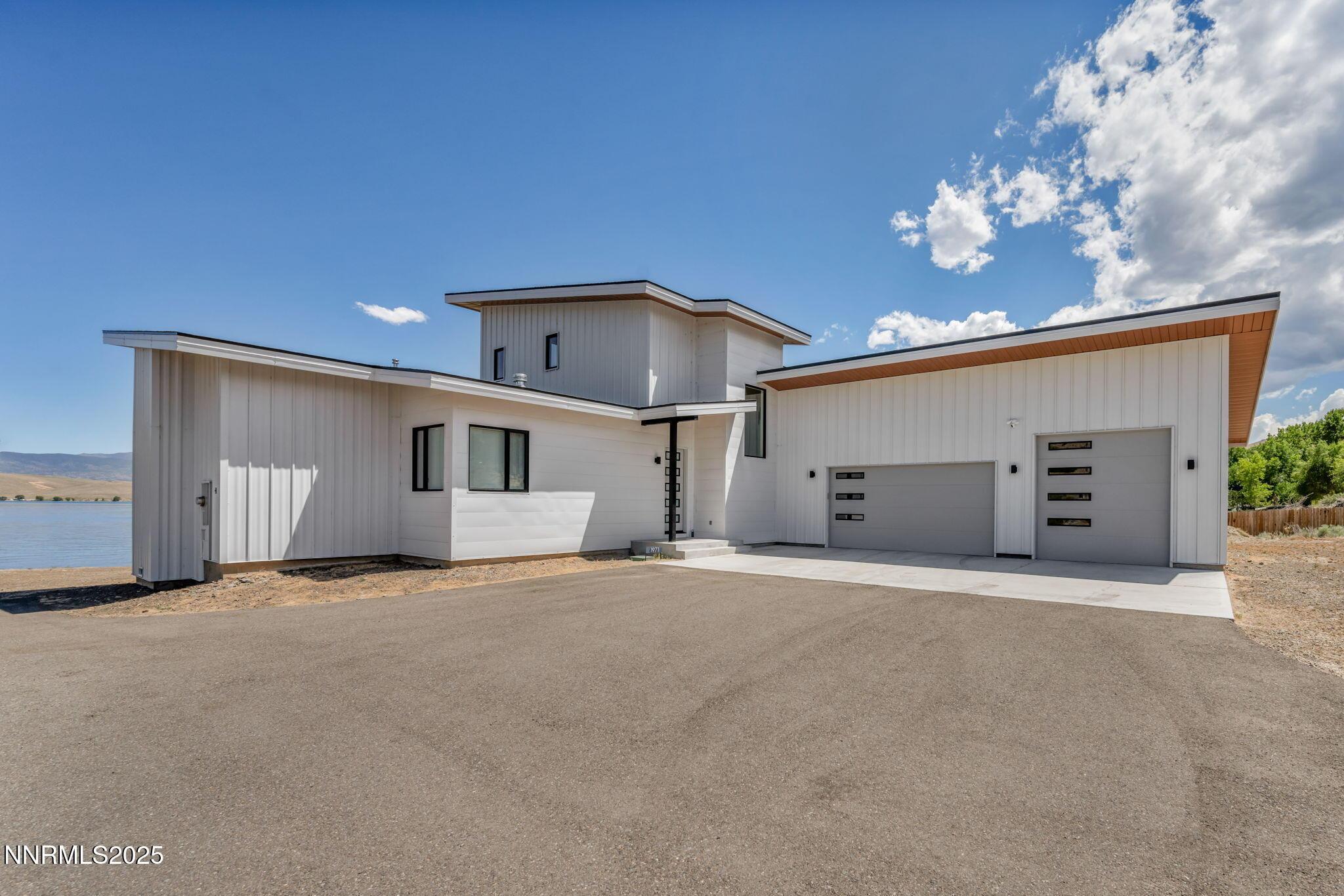 Image 2: 1-web-or-mls-1971-comstock-dr