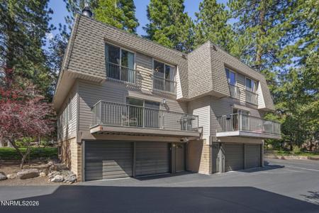820 Oriole Way