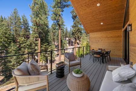 152 Sierra Colina Drive