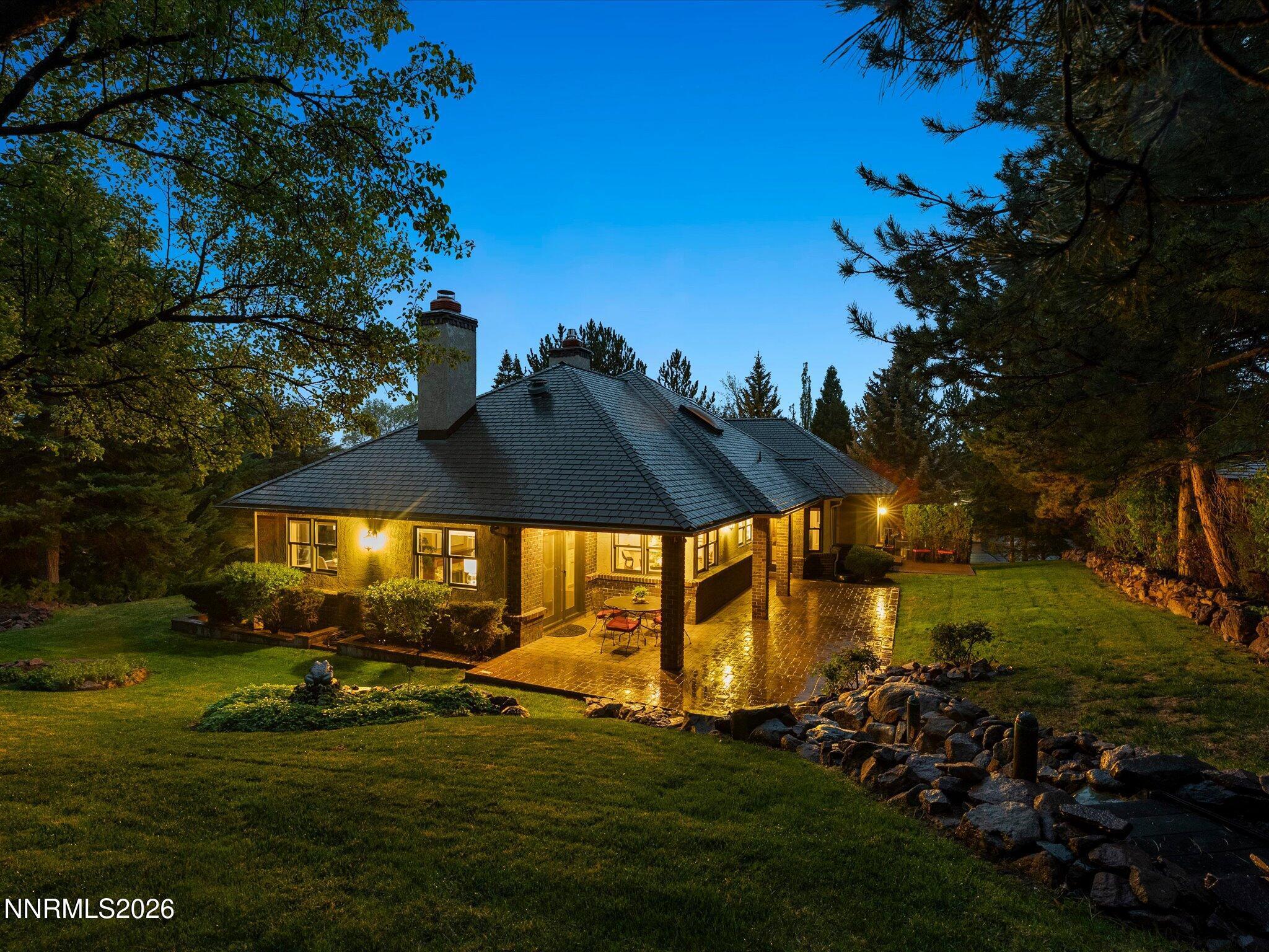 Image 4: 012-Twilights-158 copy