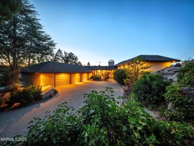 2520 Spinnaker Drive