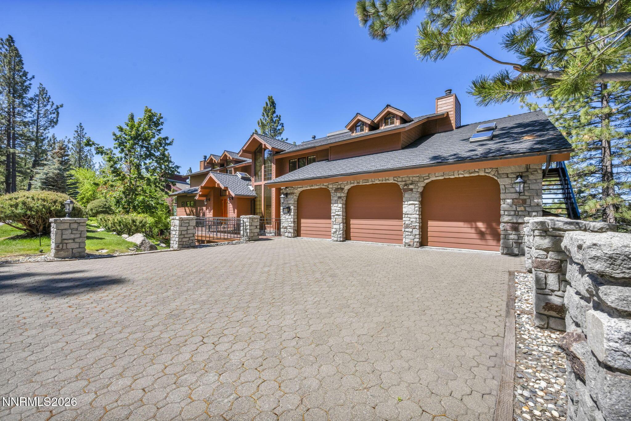 Image 3: 3-web-or-mls-1286-hidden-woods-dr