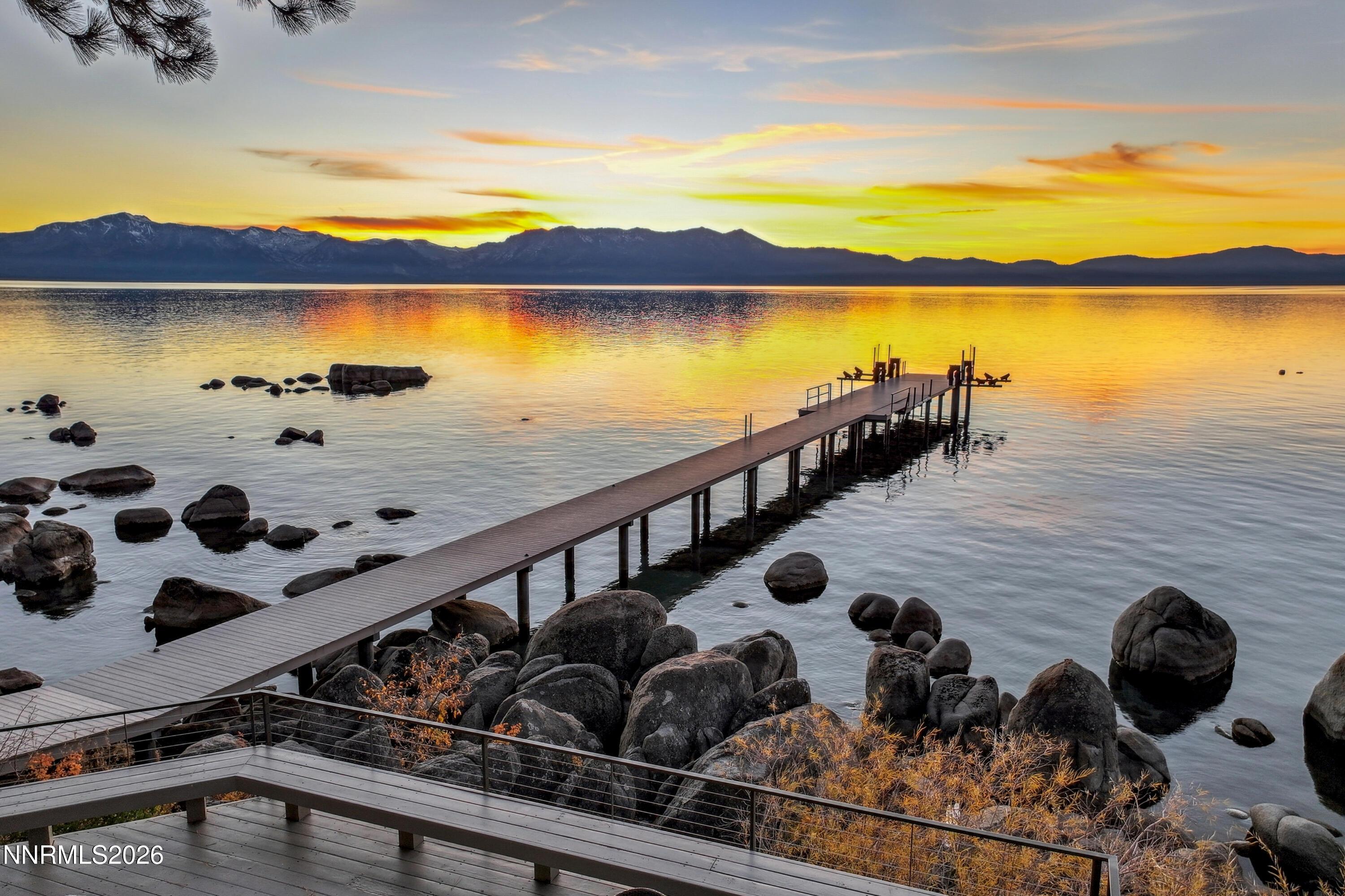 Image 1: Skyland Sunset Pier 2