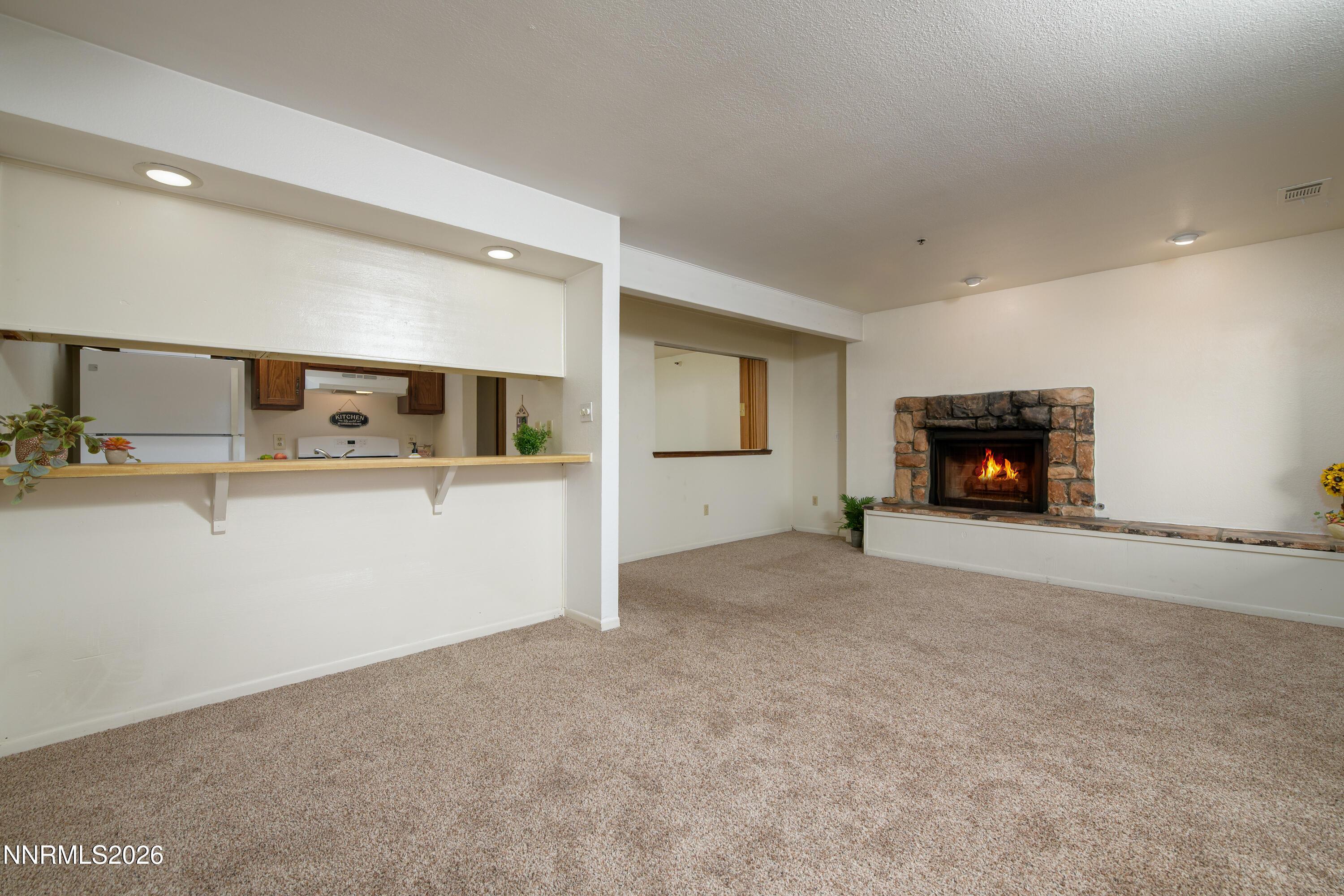 Image 4: 759 Boulder Ct, Apt. G-7