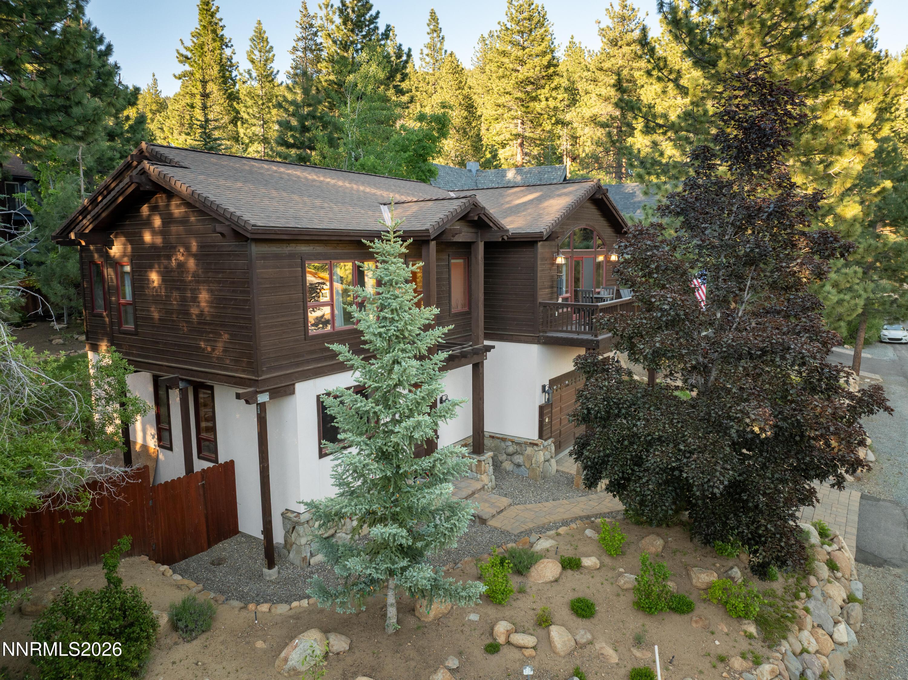 Image 3: 968-Granite-Ct_DJI_0521-HDR