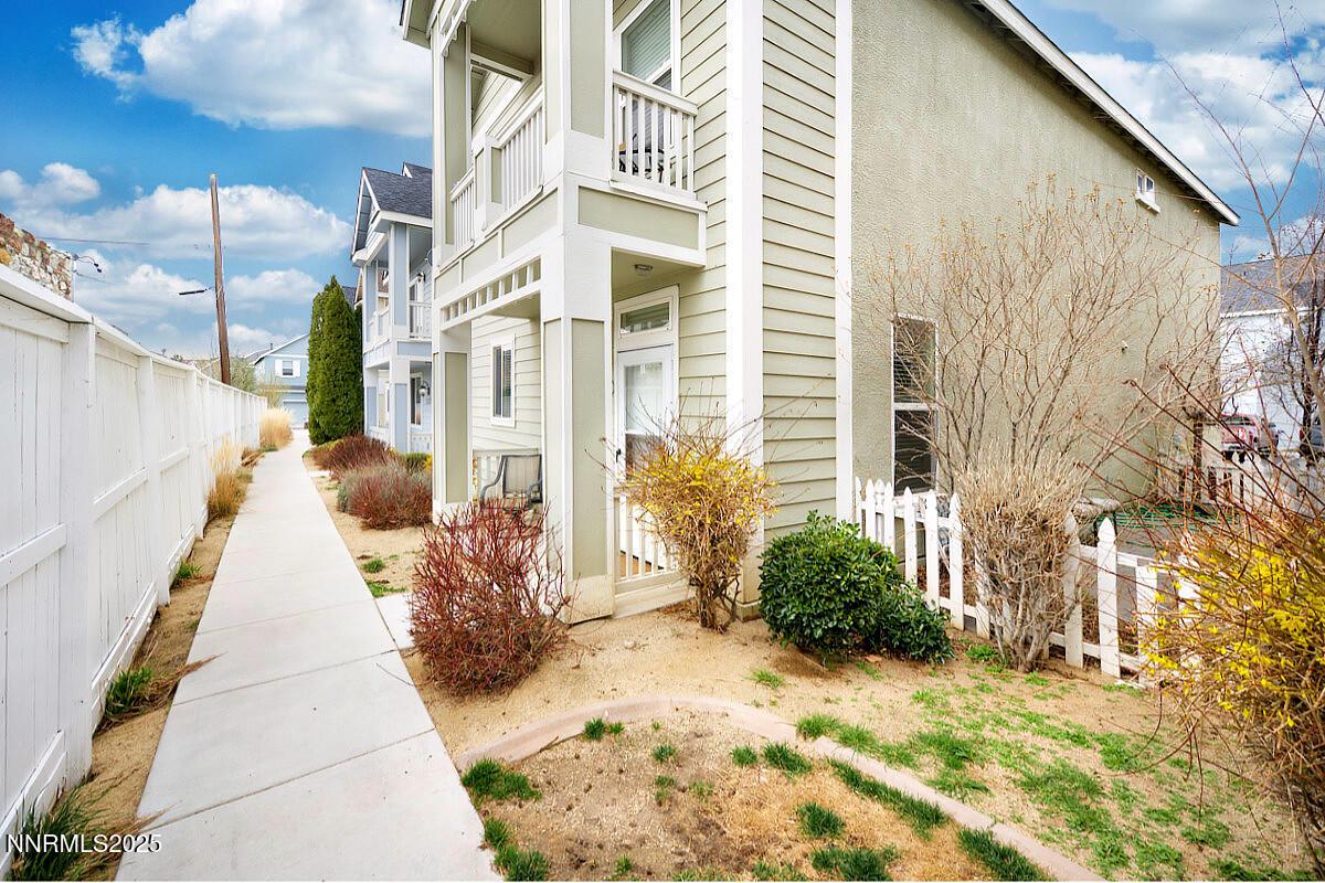 Image 1: DSC_4970_Radiant