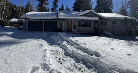 302 Griffin Court