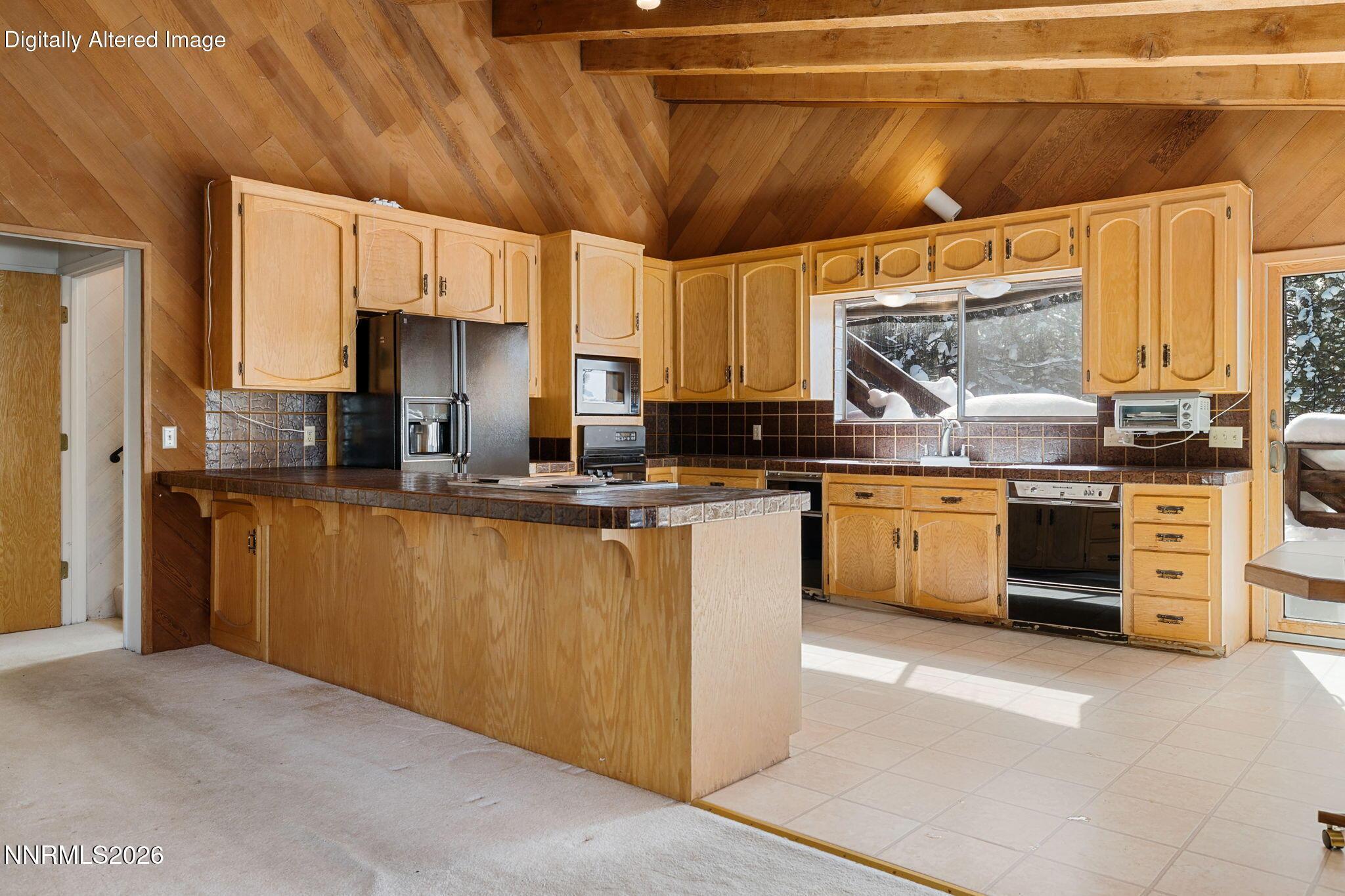 Image 2: 36-web-or-mls-353 Sherwood-24