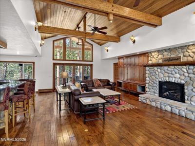 437 Panorama Drive