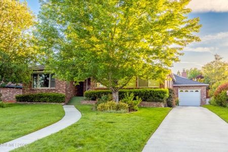 2265 Lindley Way