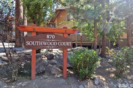 870 Southwood Blvd