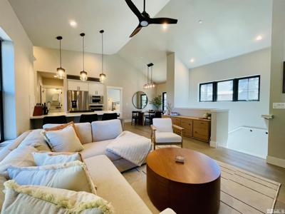1204 Tahoe Glen