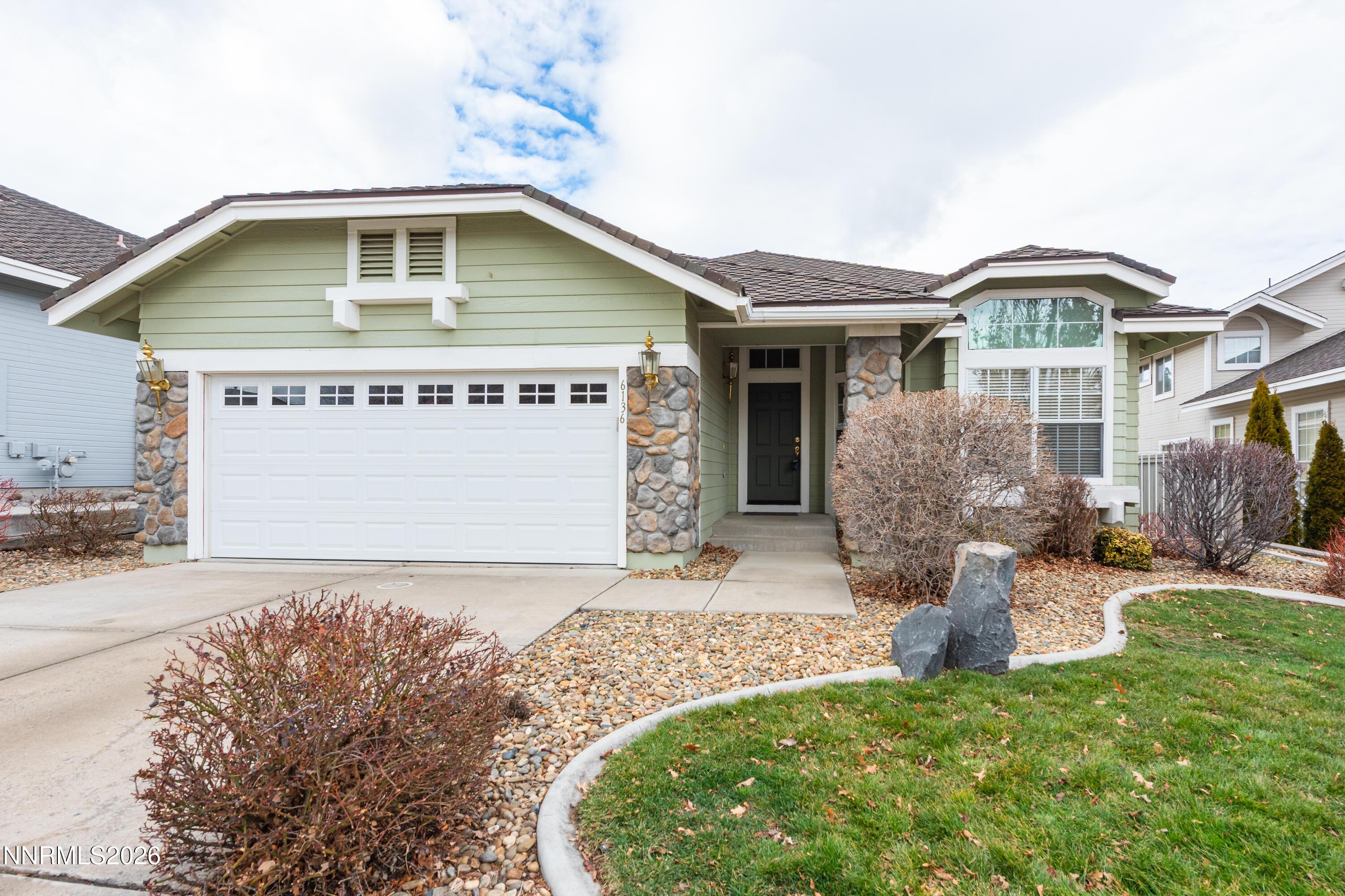 Image 2: 6136 Wycliffe Cir-4