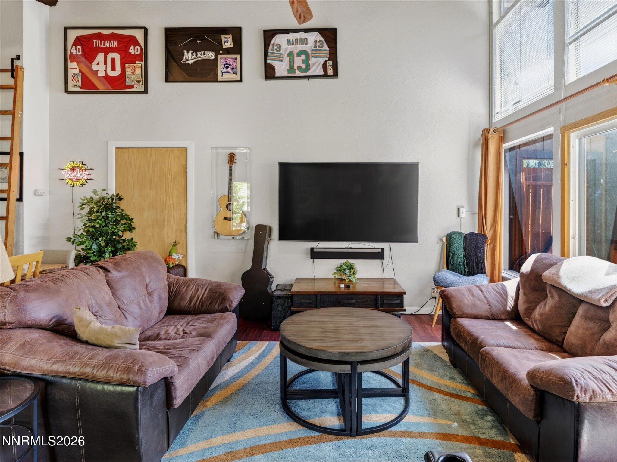 Image 3: 05-Living Room 2