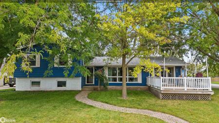 902 N Shore Drive