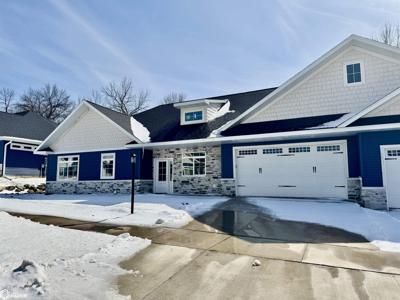 317 27th PL S