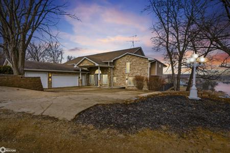 109 Cedar Road