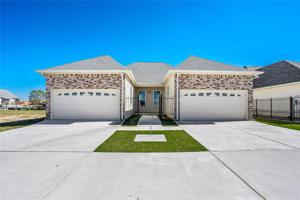 4690 PONTCHARTRAIN Drive