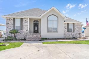 231 MOONRAKER Drive