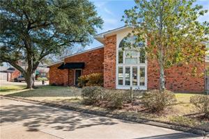 363 Windermere
