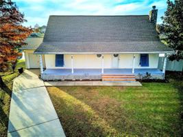 112 VALIANT Lane