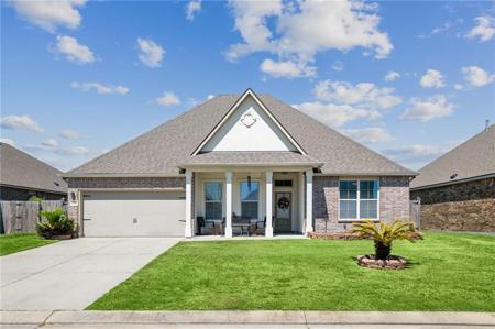 729 LAKESHORE VILLAGE Drive