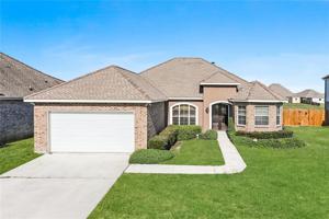 797 LAKESHORE VILLAGE Drive