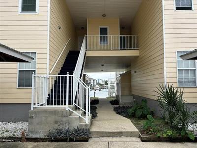 963 MARINA Drive