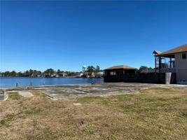 229 W CAMELLIA Drive