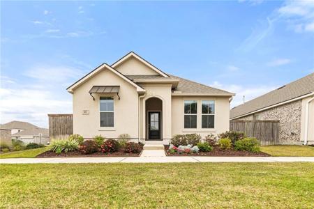 361 LAKESHORE VILLAGE Drive E
