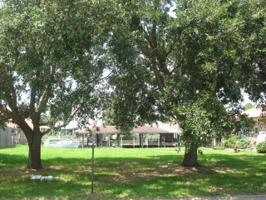 EDEN ISLES Boulevard