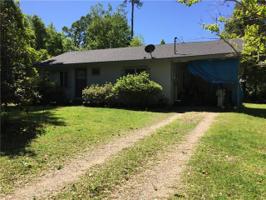 1384 EDWARD Lane