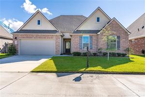 432 E LAKESHORE VILLAGE Drive