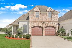 350 PALMER Court
