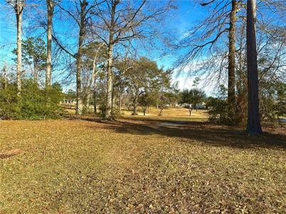 941 GREAT SOUTHERN Drive