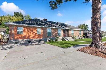 7943 BURKE. Road