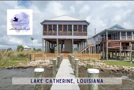 25514 CHEF MENTEUR Highway
