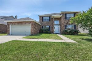 616 FAIRWAY Court