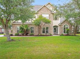 305 E AUGUSTA Lane