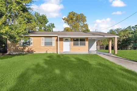 124 WHITEHALL Drive