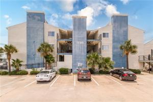 1580 HARBOR Drive