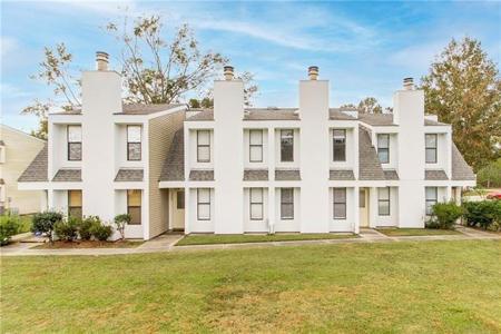 324 MARINERS Boulevard