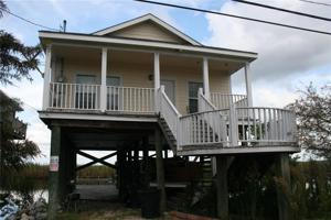 4735 PONTCHARTRAIN Drive