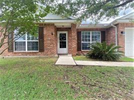 704 BRIDLE Court