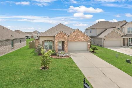 700 LAKESHORE VILLAGE Drive