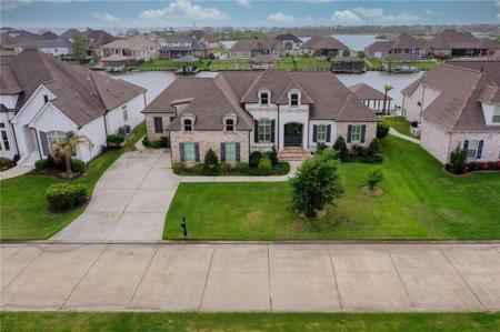1656 VELA COVE